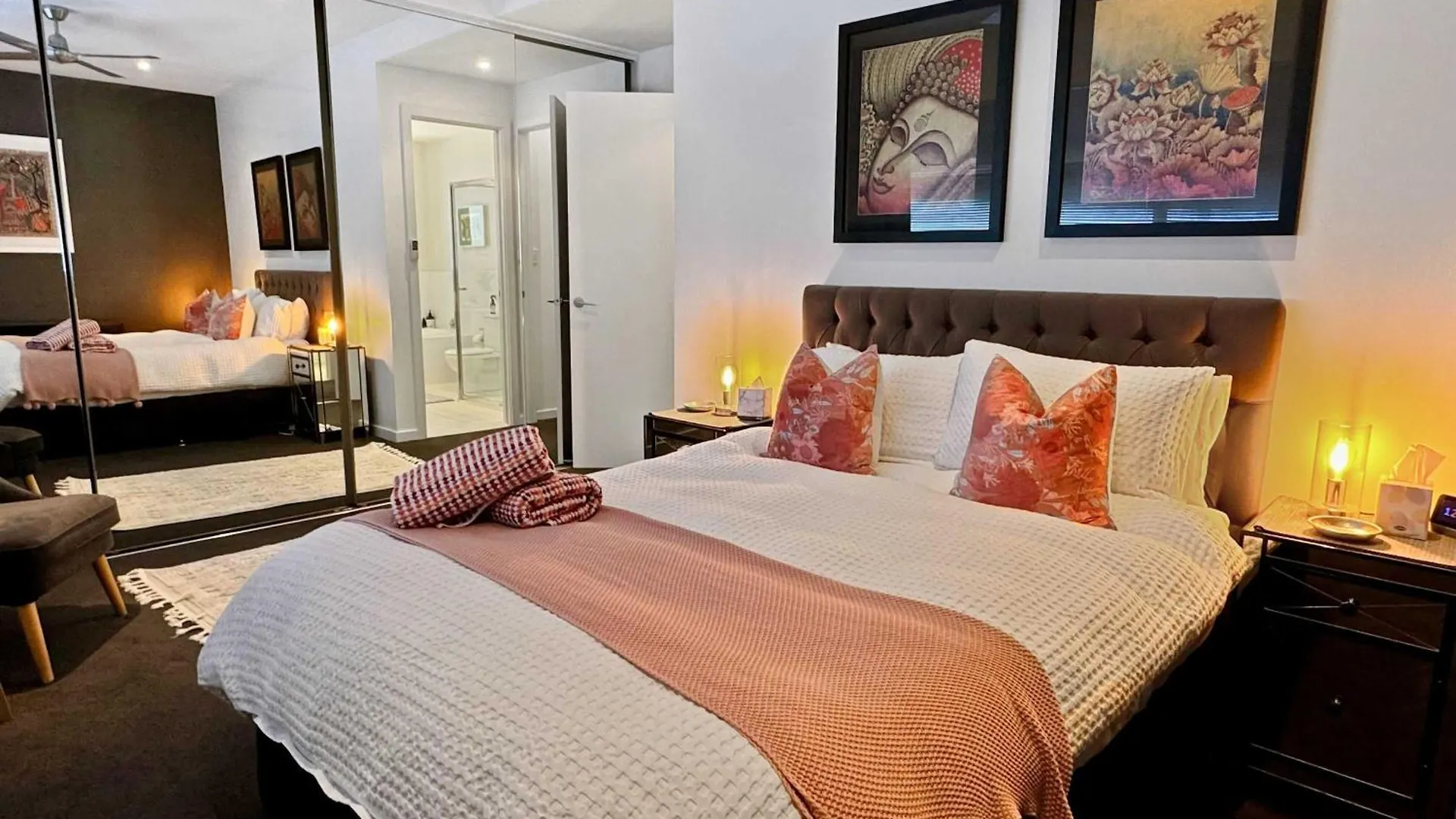 Luxury 2-Bedroom Townhouse in Adelaide CBD Tatil Evi